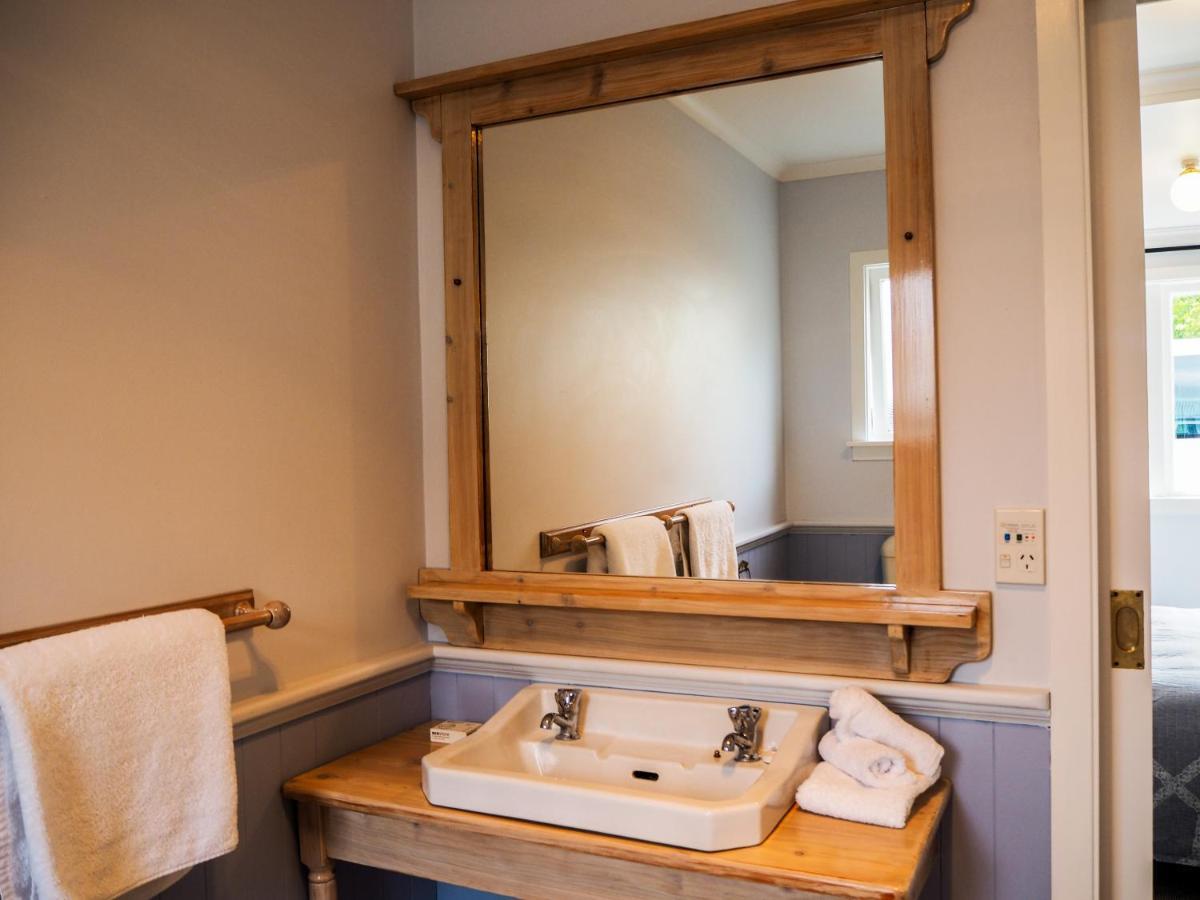 The Gables B&B Пиктън Екстериор снимка